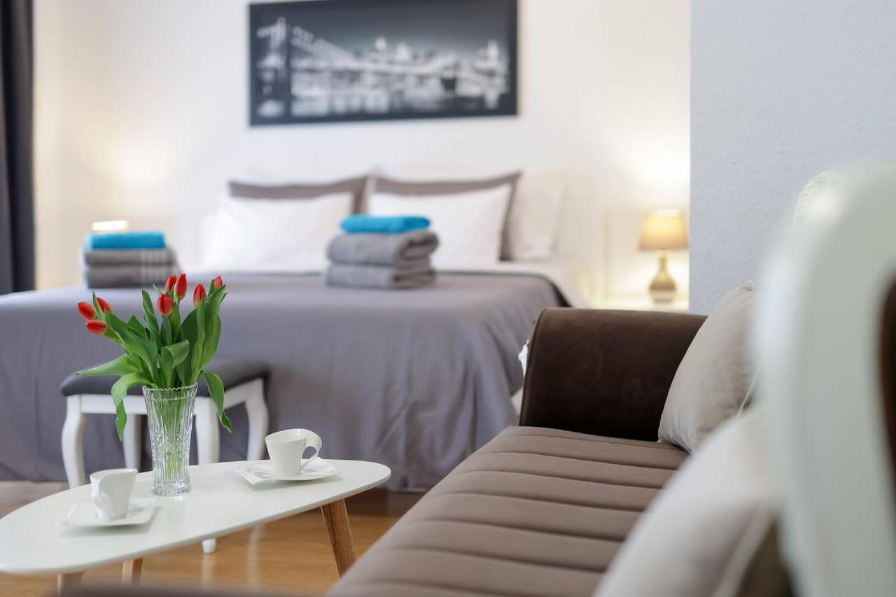 Apartments Alen 茨里克韦尼察 外观 照片